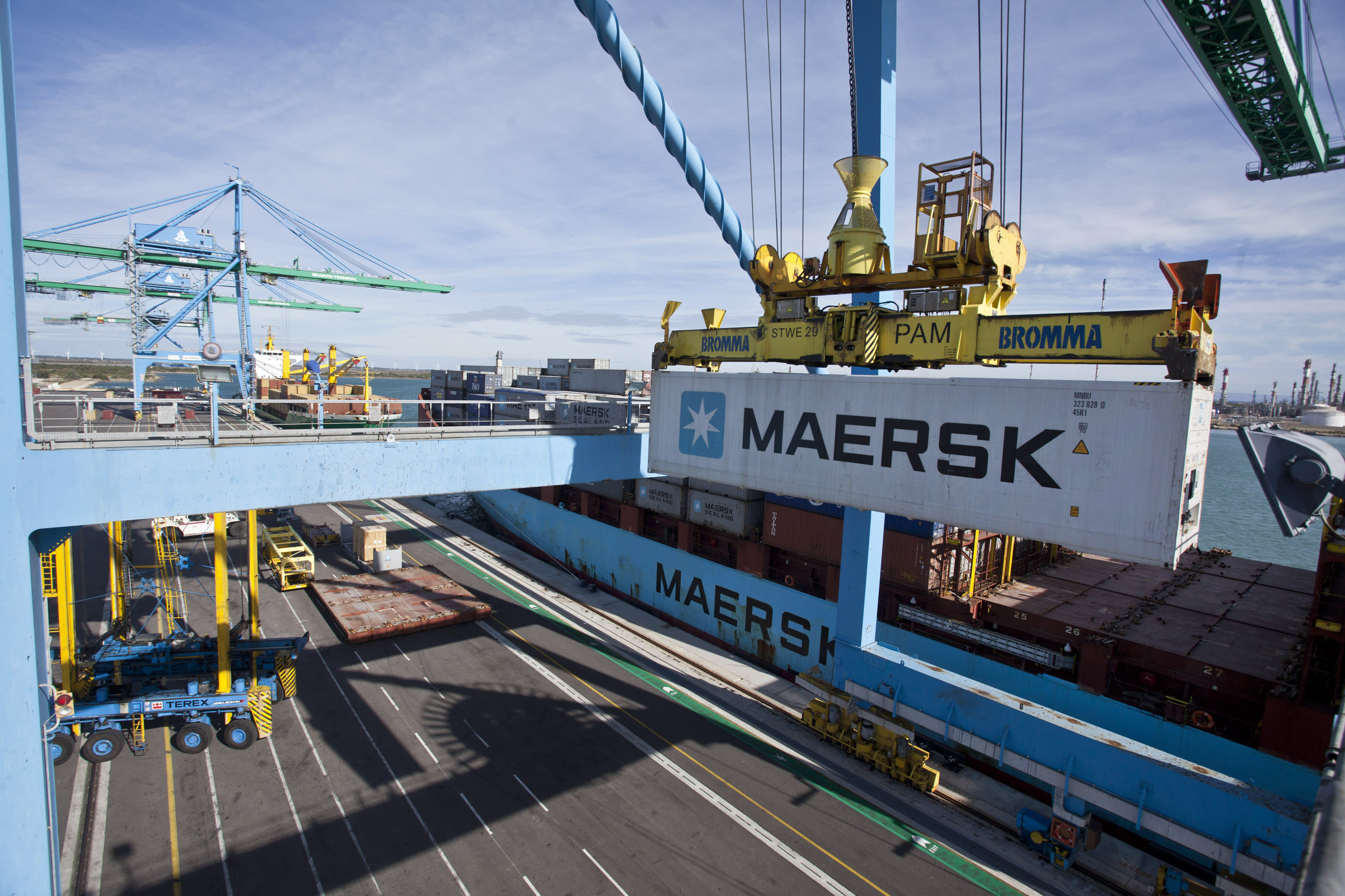 Maersk contemplates halting all shipments to and from Russia.