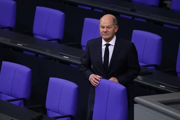 The ruling coalition in Germany has collapsed, leading to the announcement of early elections to be held in February.