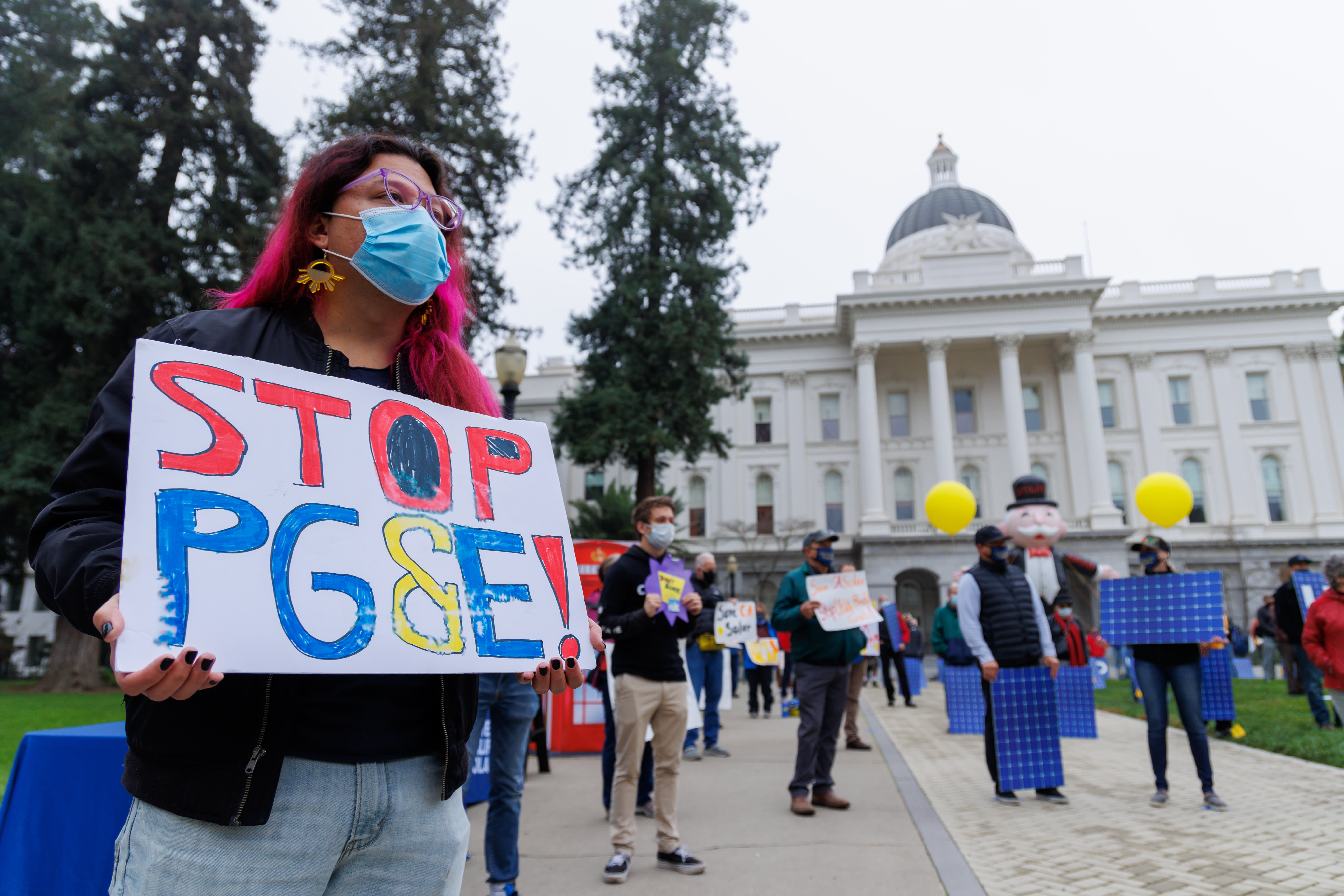 PG&E is being criticized as a "continuing threat" to public safety due to its role in wildfires, even as its probation ends.