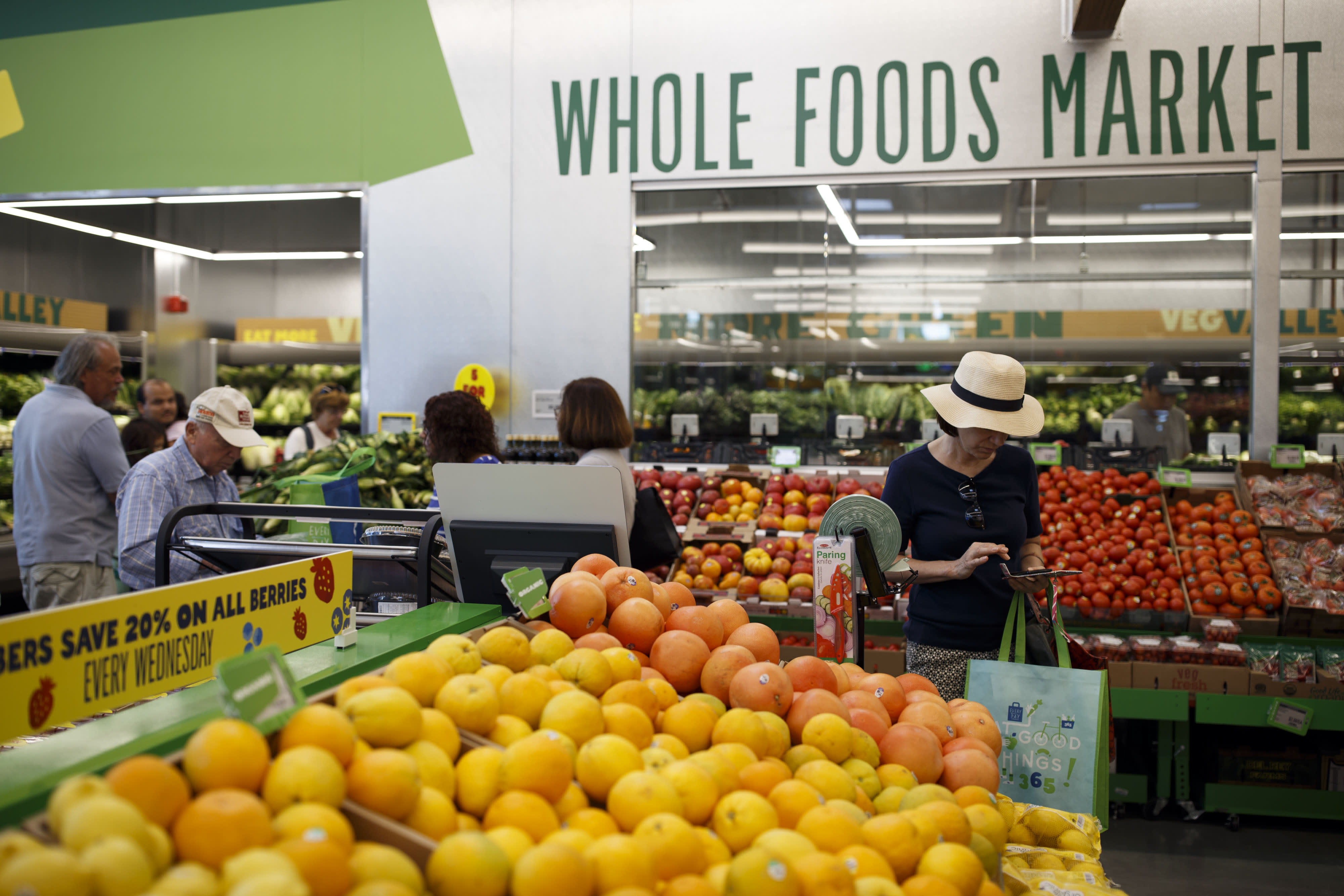 A Khosla Ventures-backed startup's technology is being utilized by Amazon to operate robot warehouses at Whole Foods.