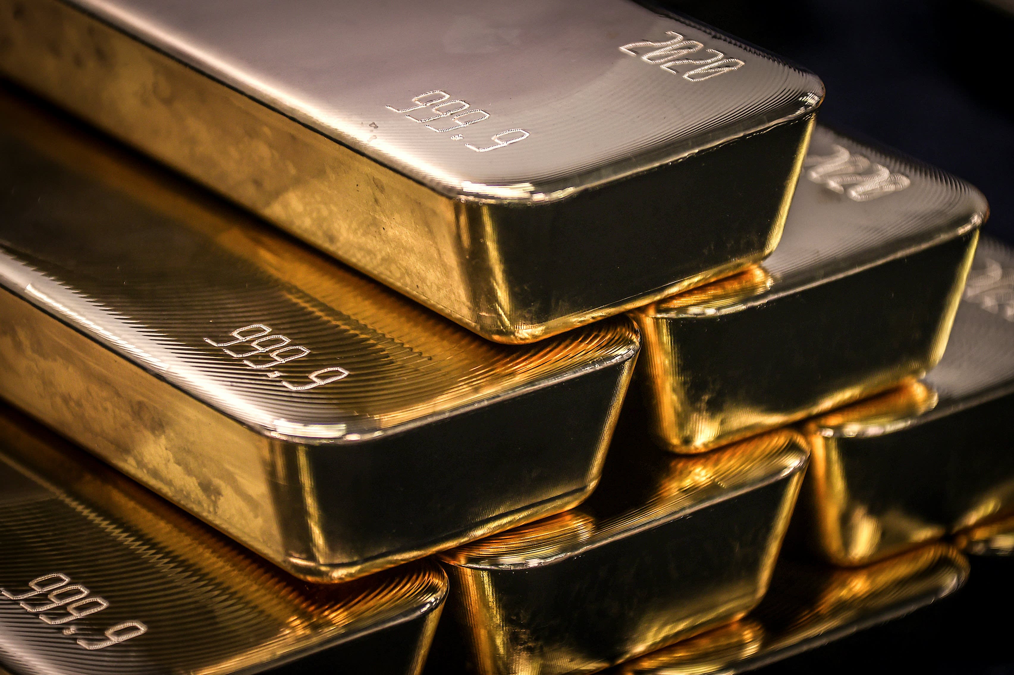 Russia's invasion of Ukraine causes gold prices to surge to their highest point in over a year.