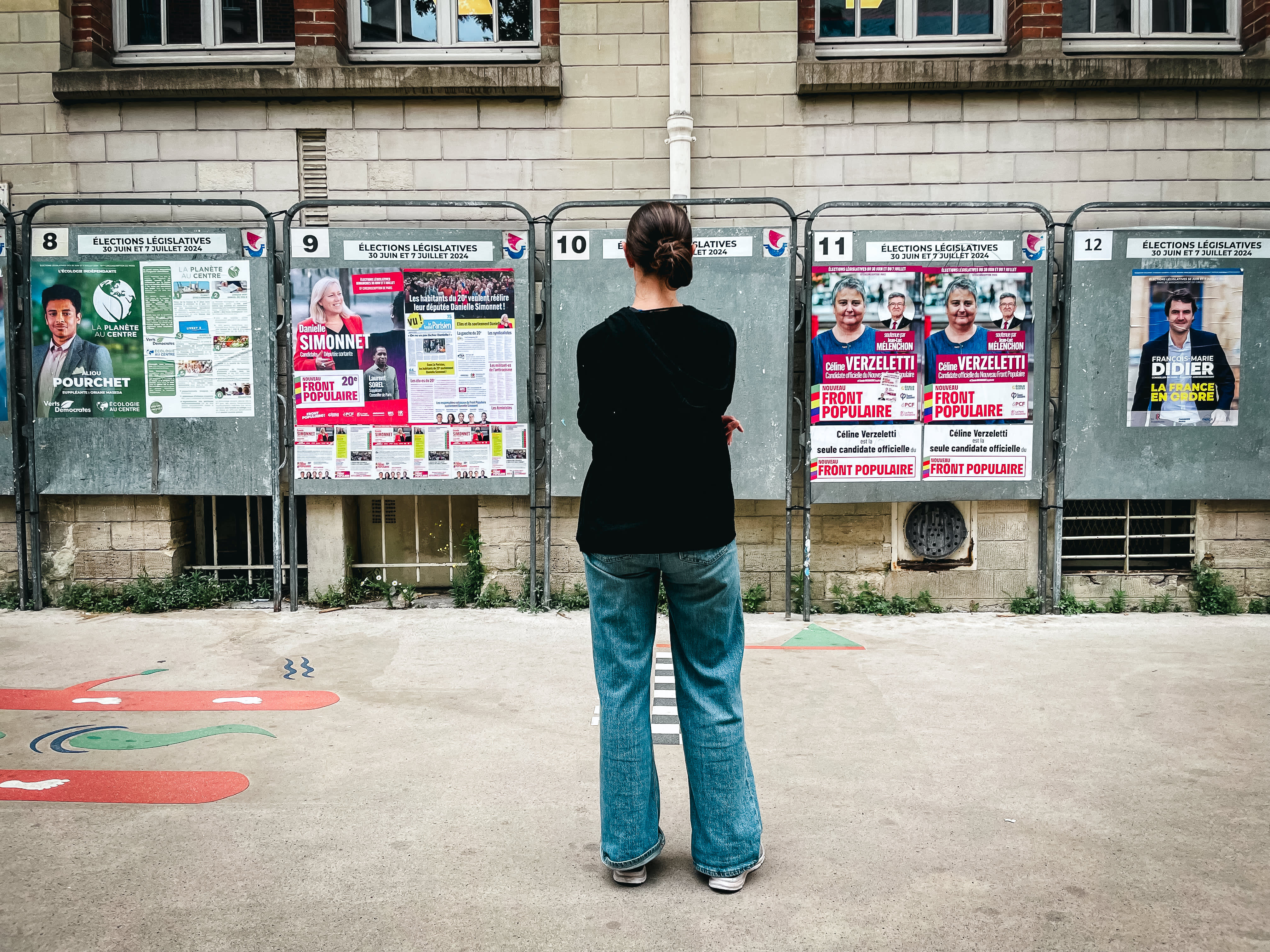 Following the rise of France's right-wing, parties are working to prevent a victory by the National Rally.