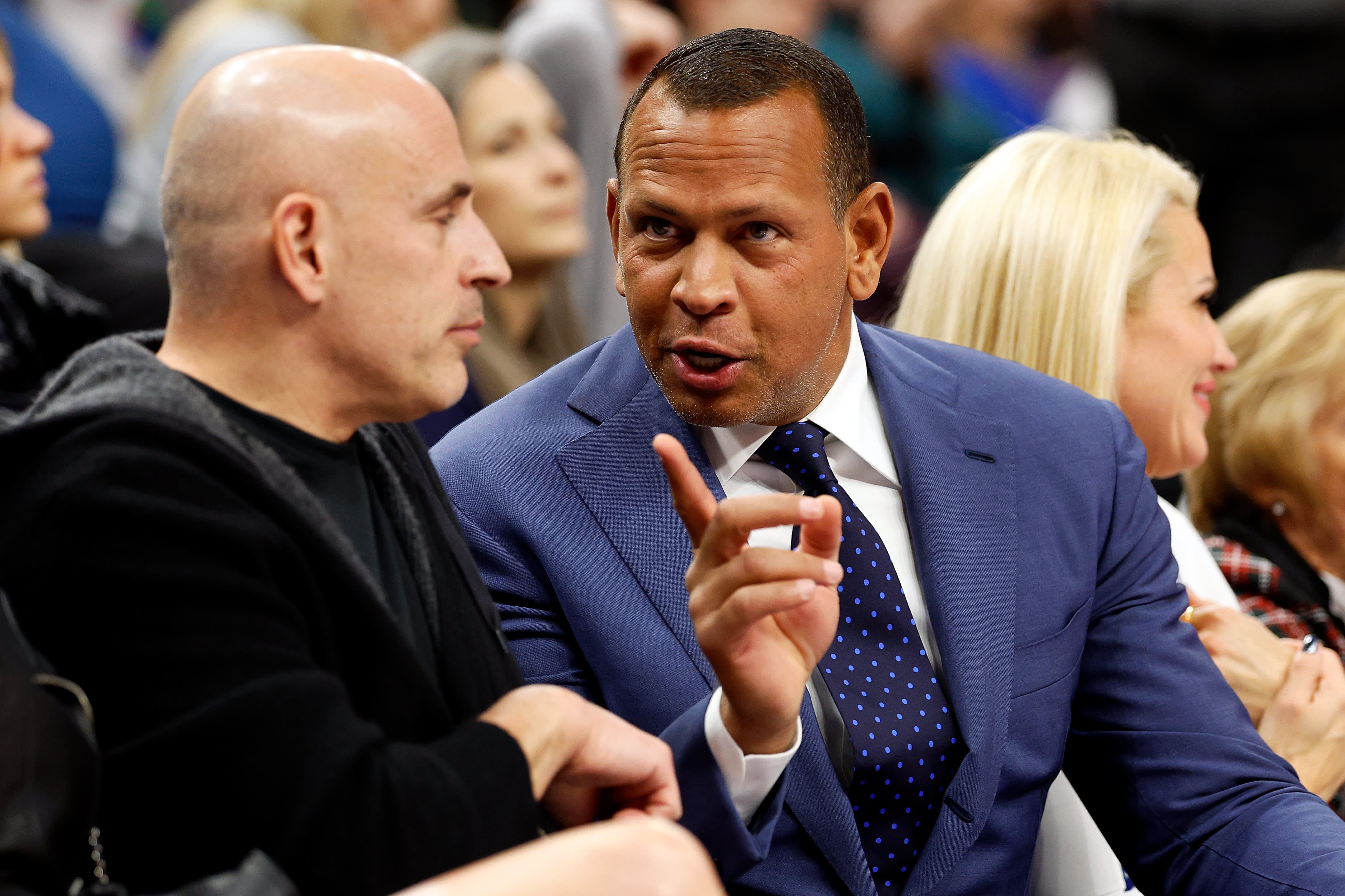 The sale of the Minnesota Timberwolves to Alex Rodriguez and Marc Lore falls through.