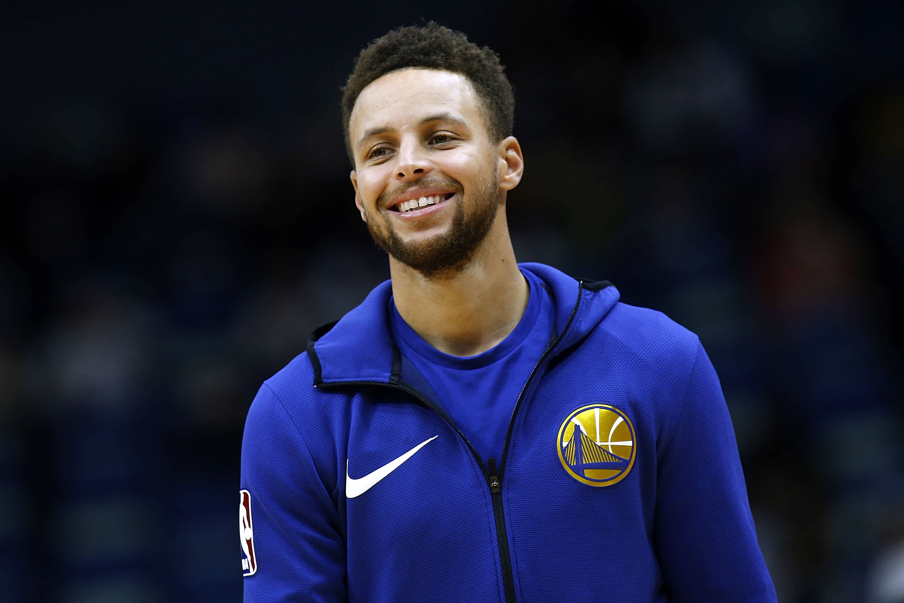 Warriors sign Stephen Curry to a one-year, $62.6 million contract extension.