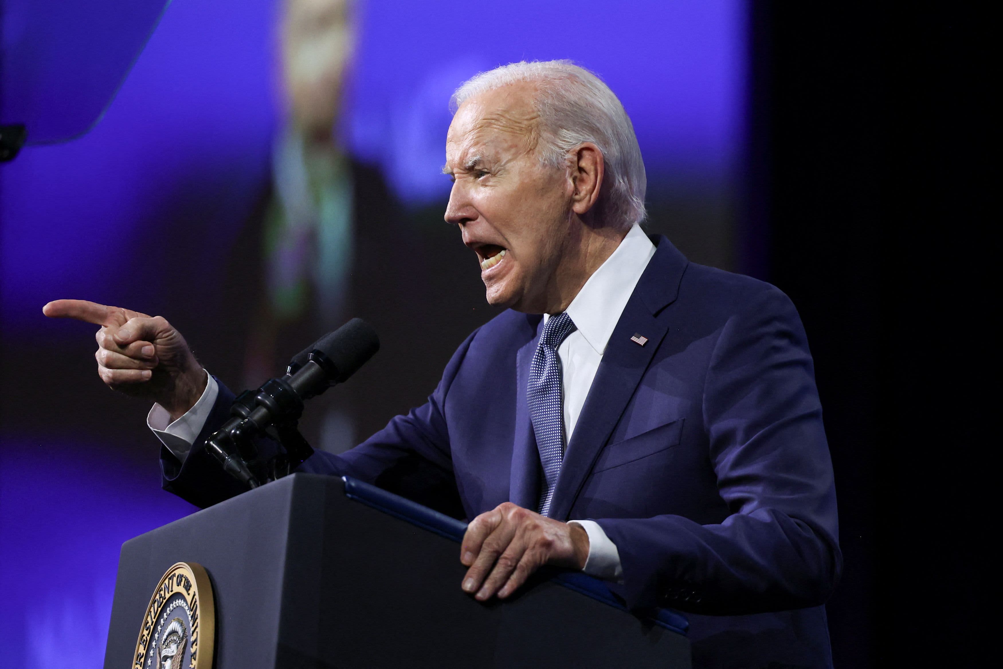 Biden's campaign team reaffirms his commitment to staying in the race in a new memo.