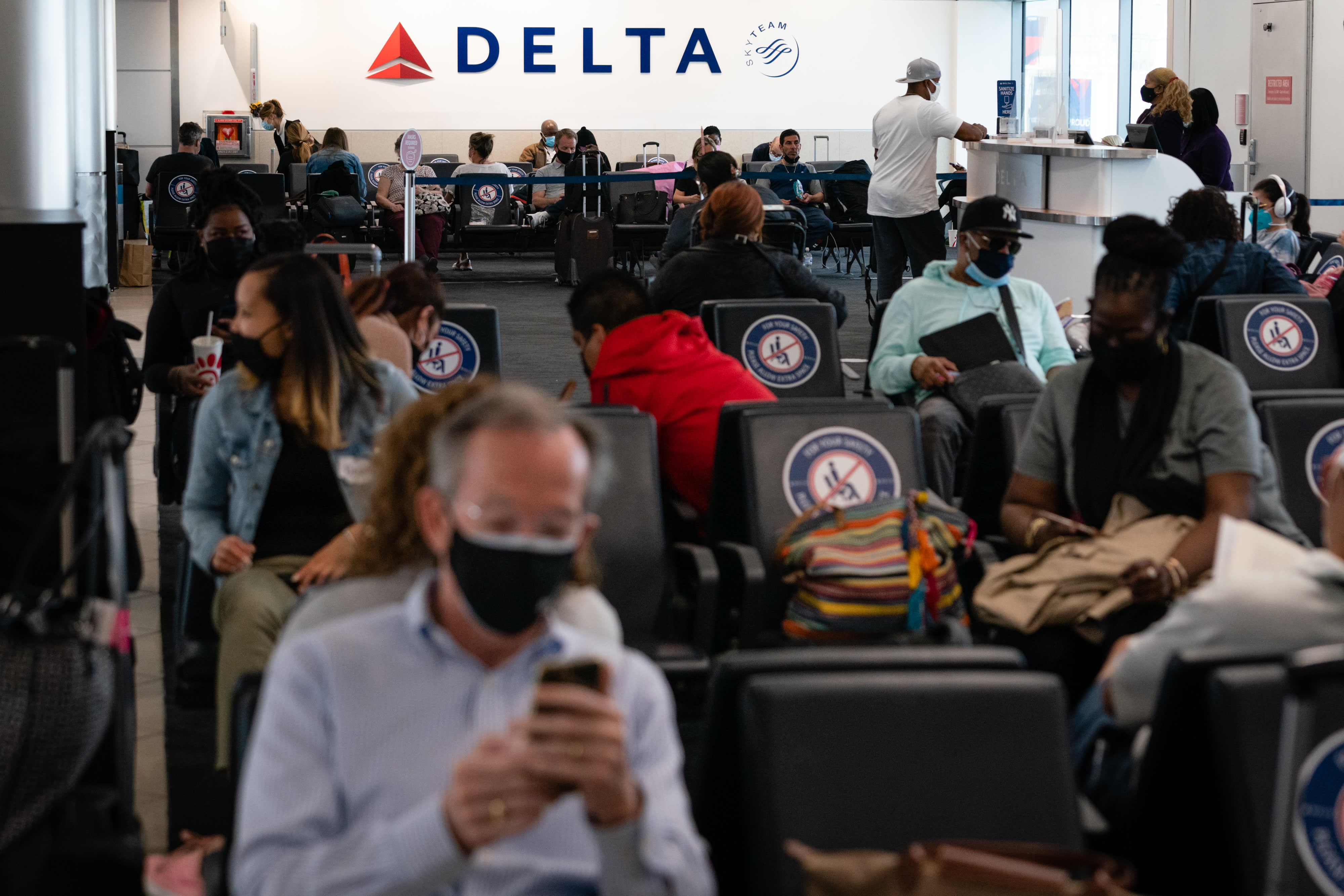 Delta Air Lines' health chief predicts the end of airplane mask mandate soon.