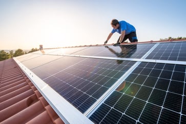 Financing solar power for residential real estate: A guide for homeowners