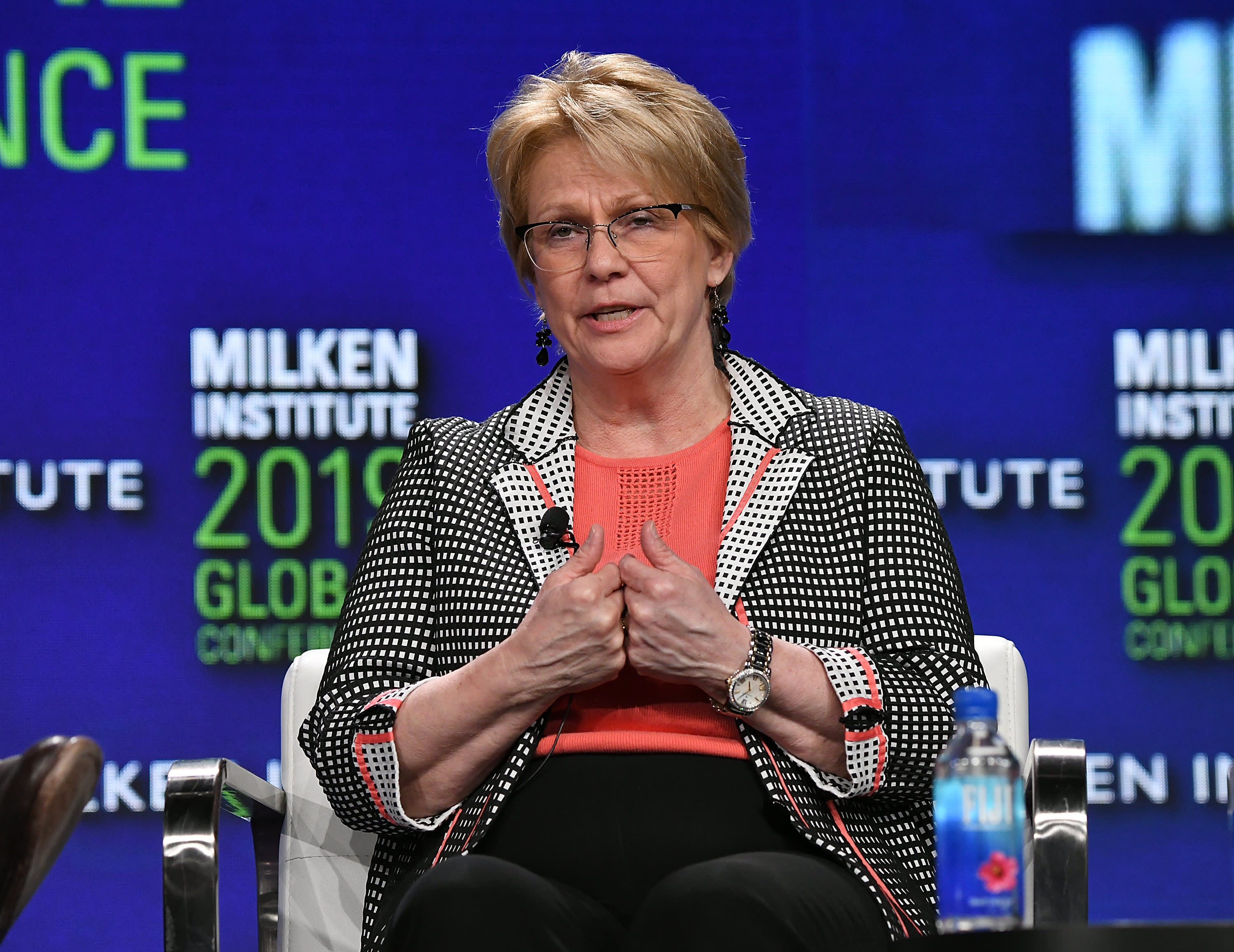 Oxy CEO states that oil producers are in a 'dire situation' and unable to increase output.