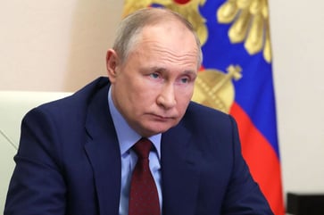 Russia faces economic isolation as U.S. imposes sanctions on Putin's children and halts new investment.