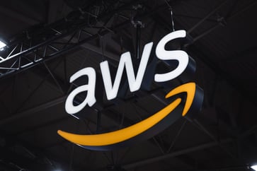 Amazon invests £8 billion in the UK to develop cloud and AI technology.