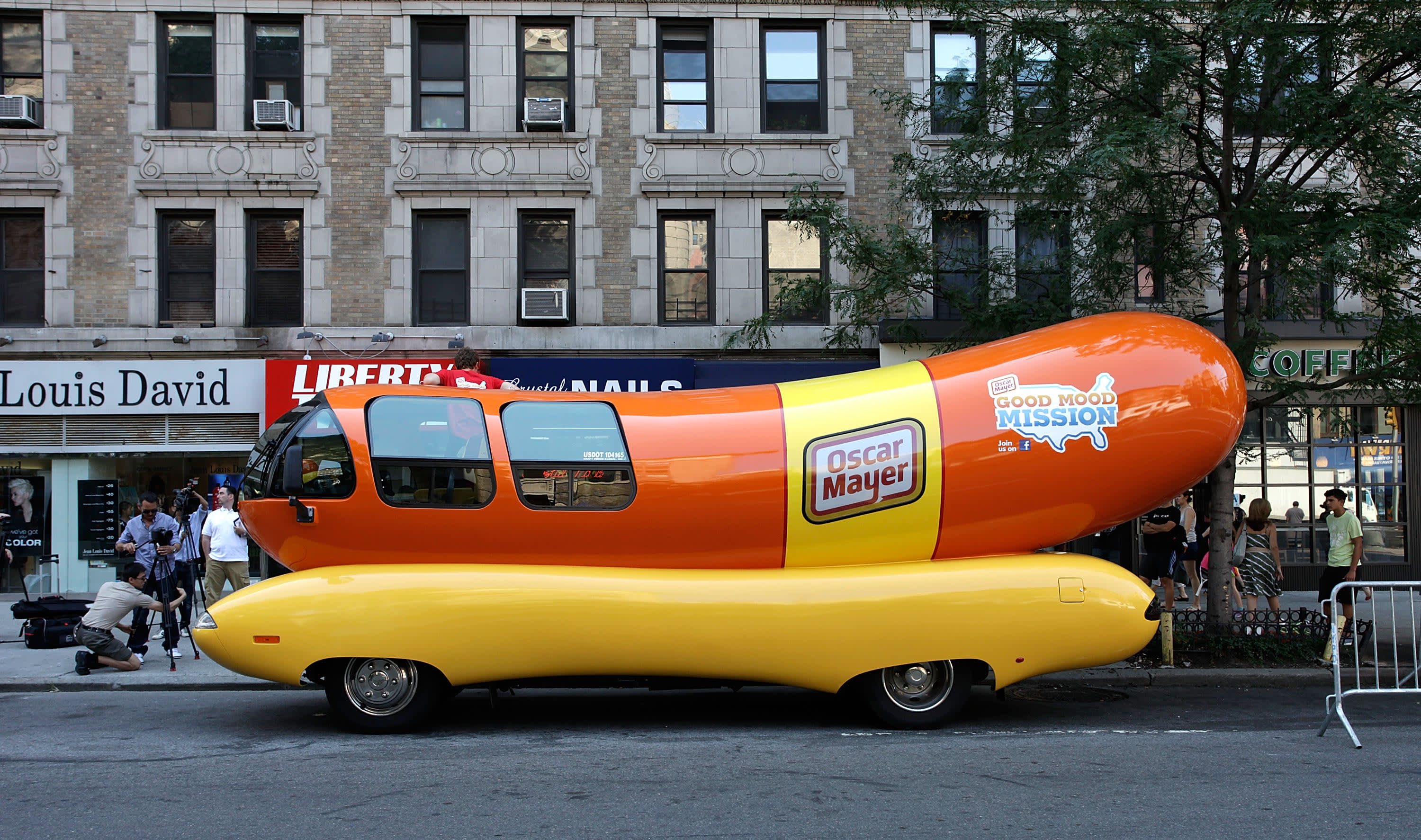 Apply now to drive the iconic Wienermobile and receive $35,600 from Oscar Mayer.
