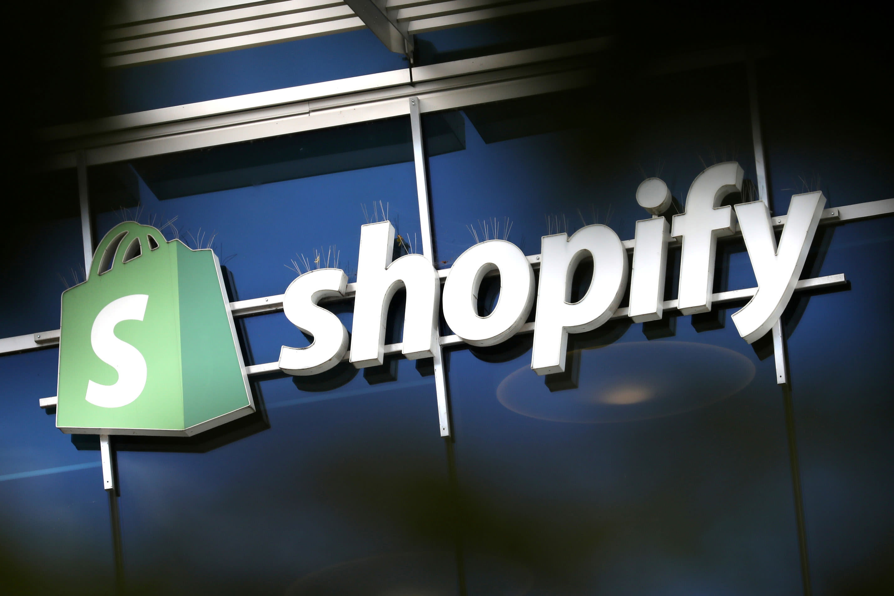 International business is a 'vast region of expansion,' according to Shopify President.