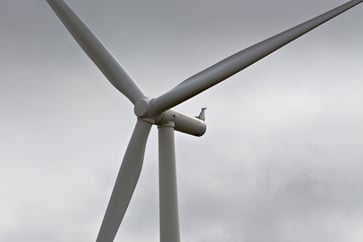 In 2021, the US experienced a decrease in new wind power additions compared to the previous year.