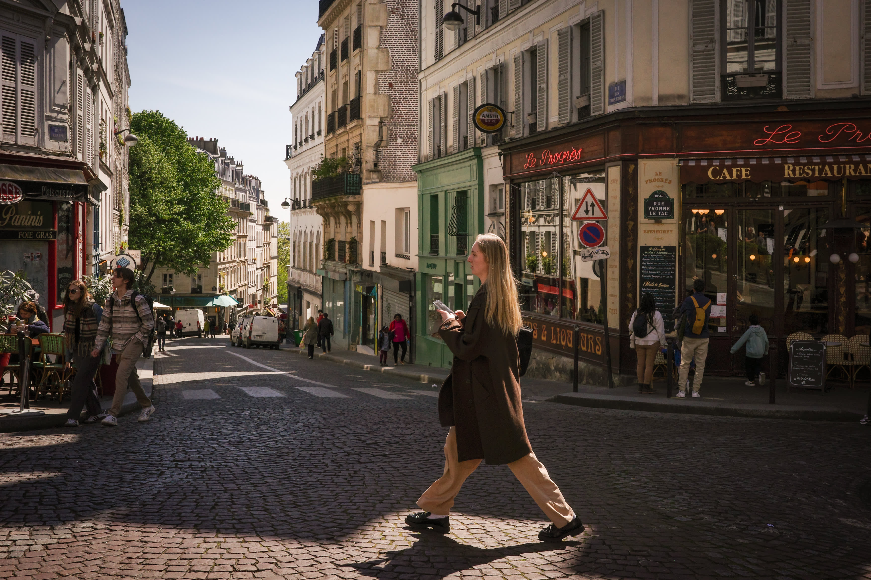 Euro zone inflation data looms, causing European markets to anticipate turbulent trading.