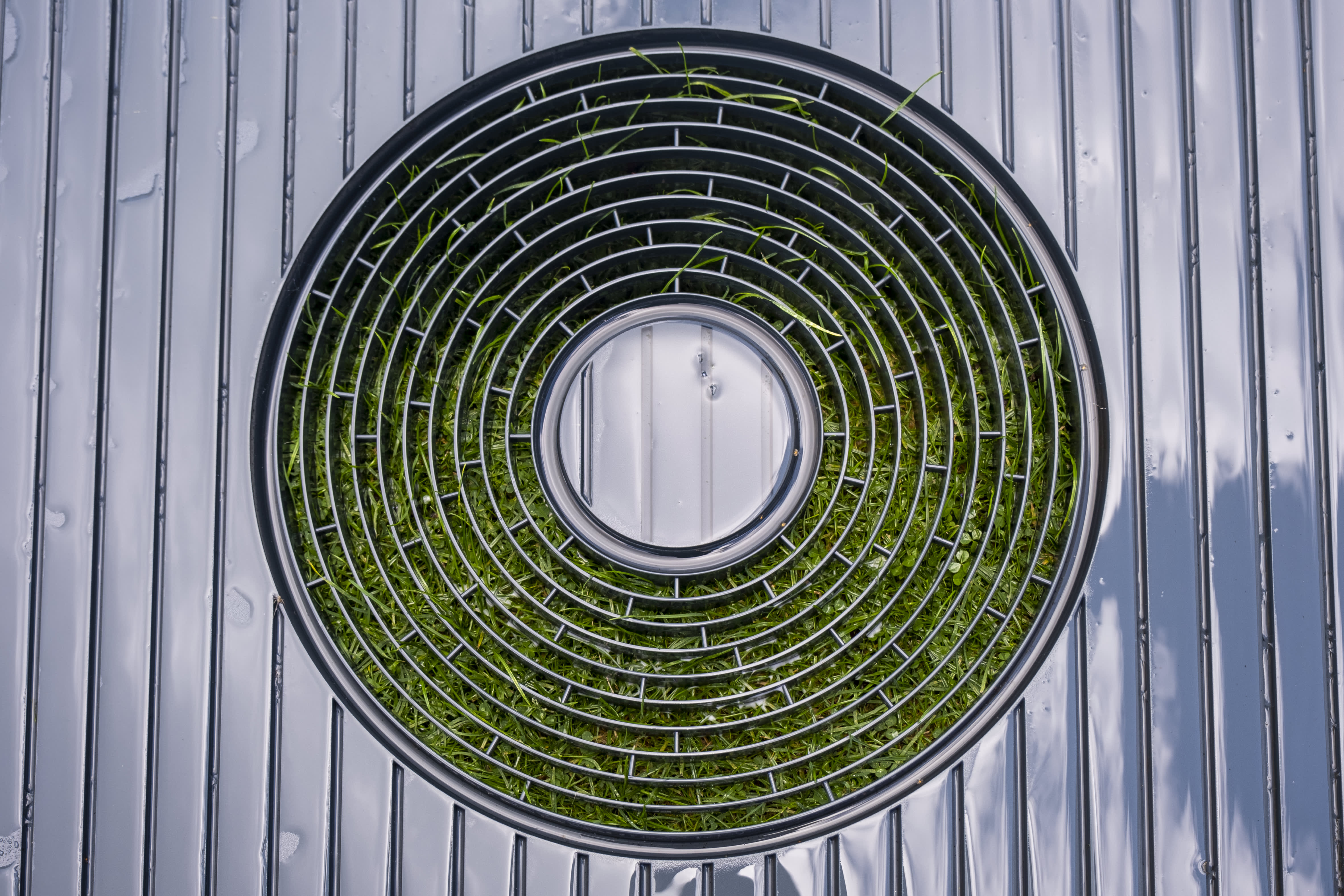 The inventor of the air conditioner, Carrier, is shifting focus to home heat pumps.