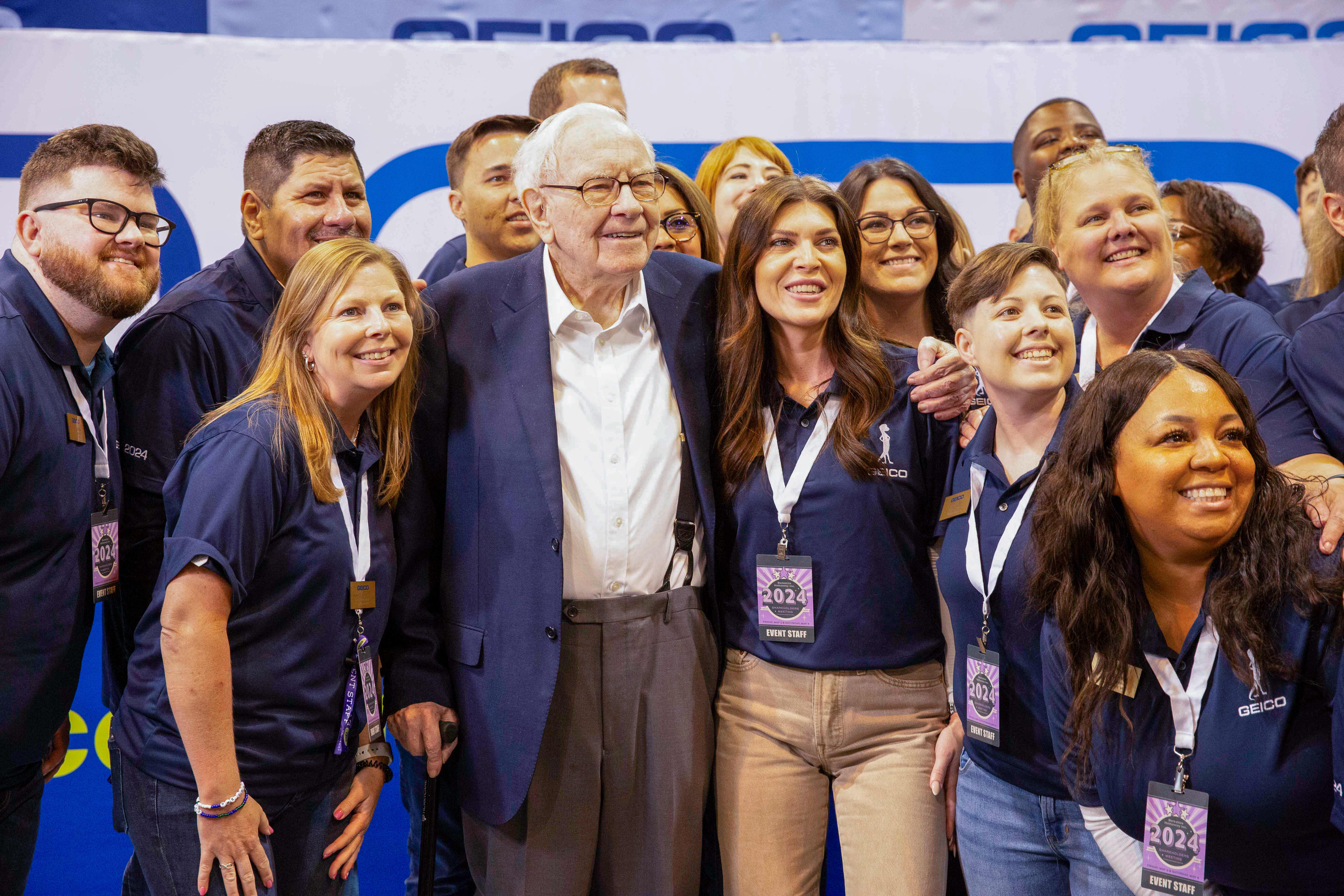 At the age of 94, Warren Buffett guides Berkshire Hathaway to unprecedented success.