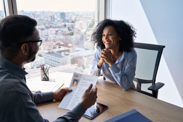 During job interviews, Glassdoor CEO frequently poses a straightforward inquiry that could indicate a significant warning sign.