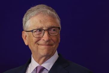 If Bill Gates were to start Microsoft over from scratch today, he would view it as a 'fantastic opportunity'.