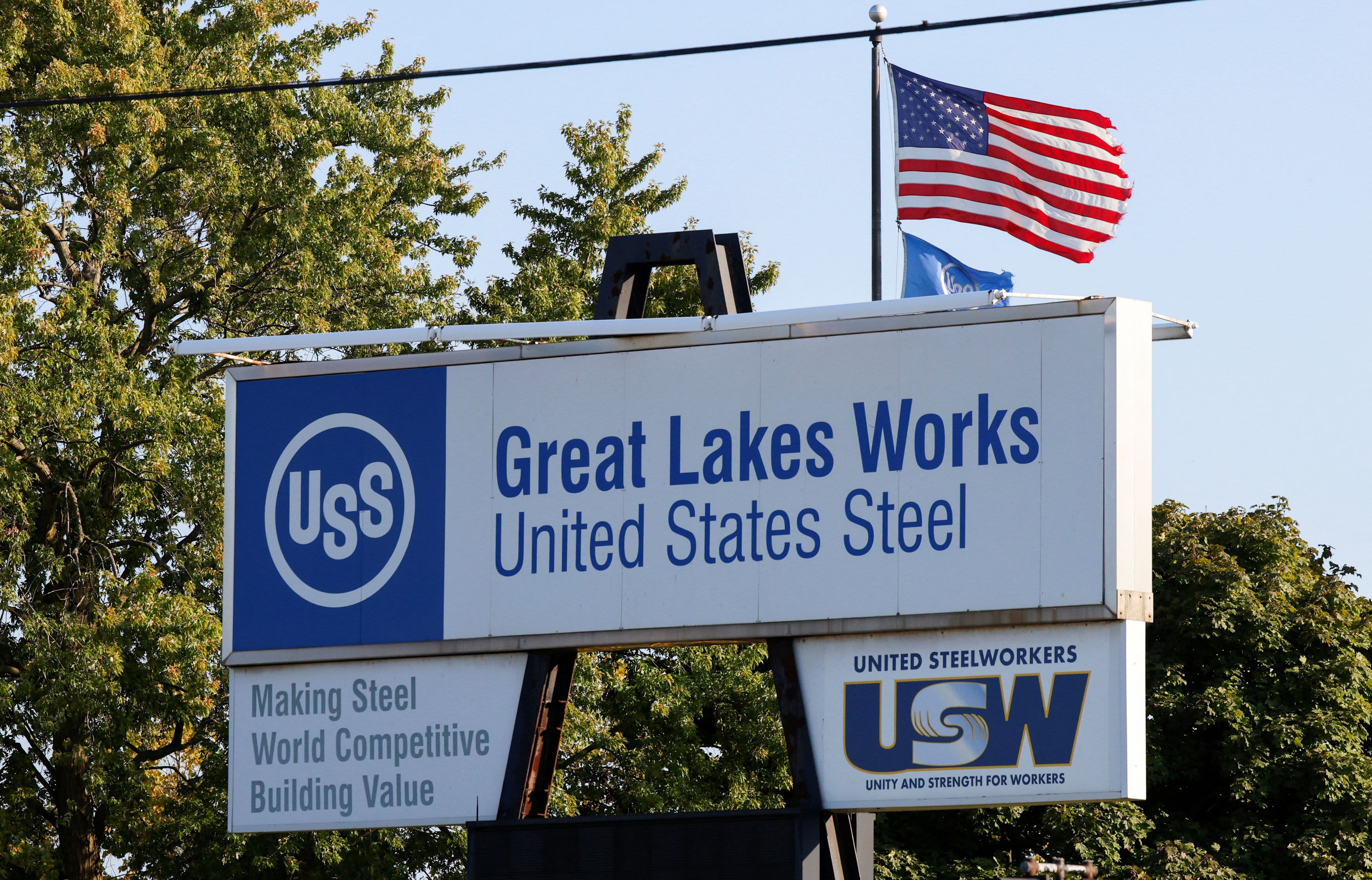 Sources report that Cleveland-Cliffs is collaborating with Nucor on a possible bid for U.S. Steel.