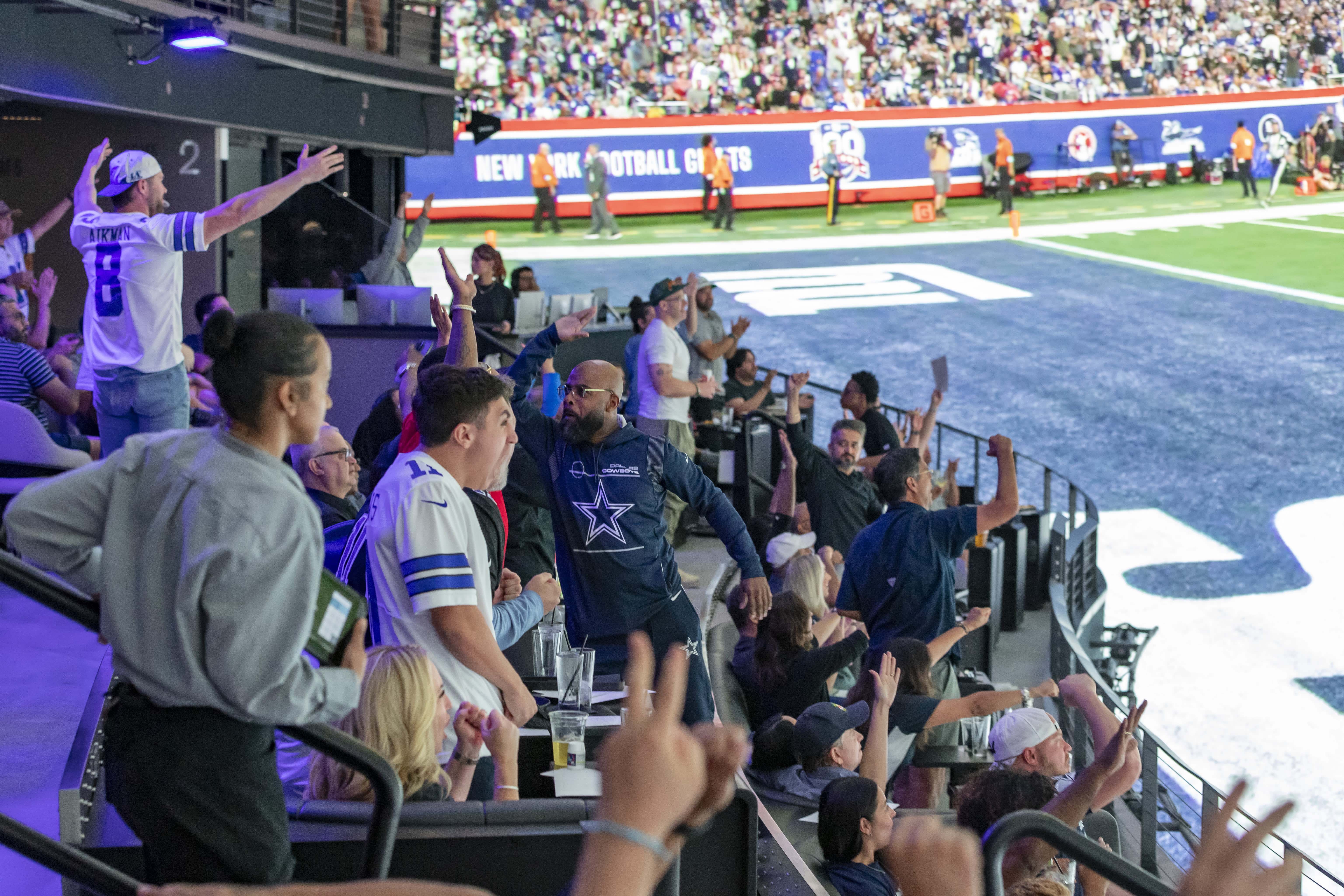 NFL games to be broadcast by immersive entertainment company Cosm.