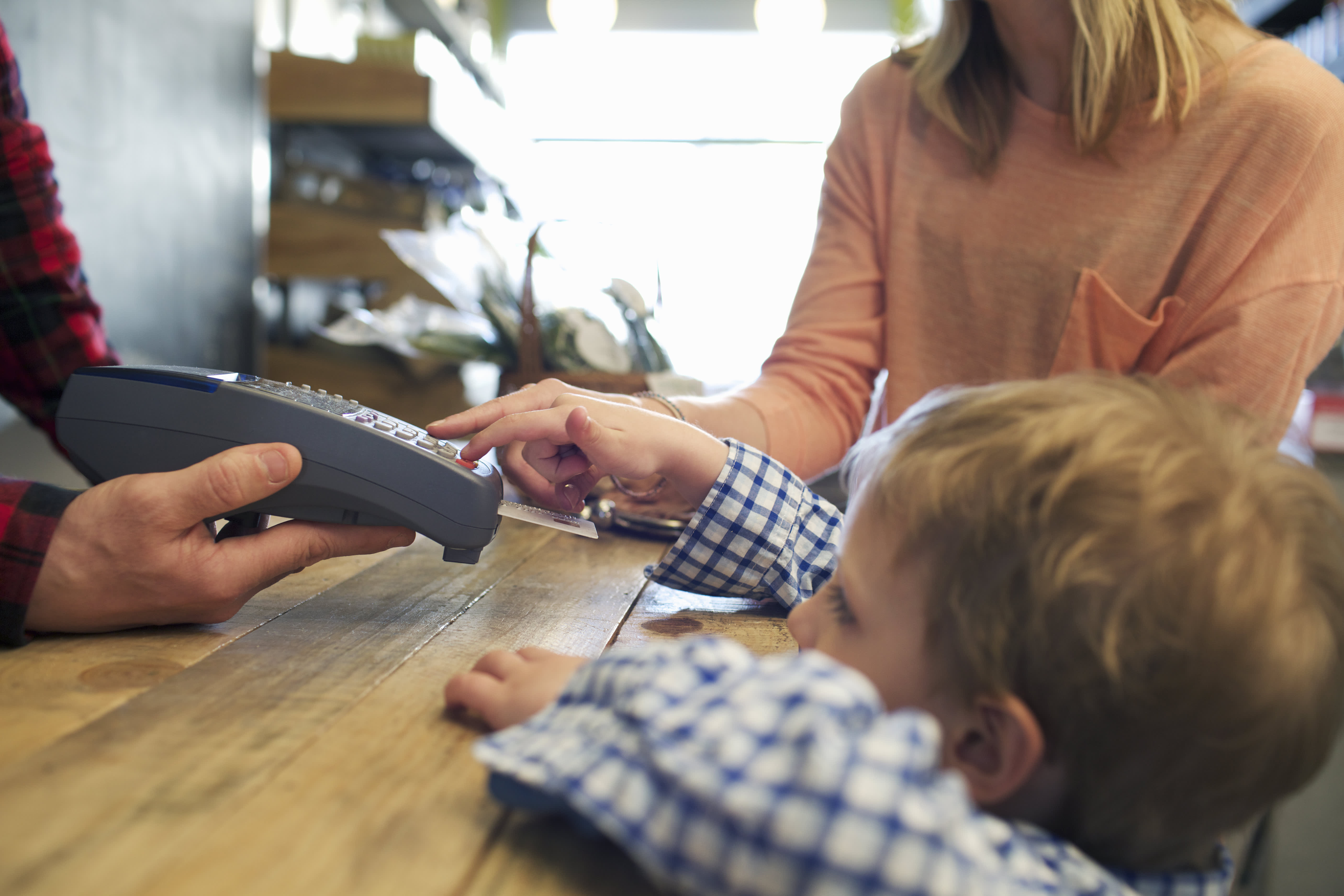 Op-ed: Your children should have credit cards, just like mine.