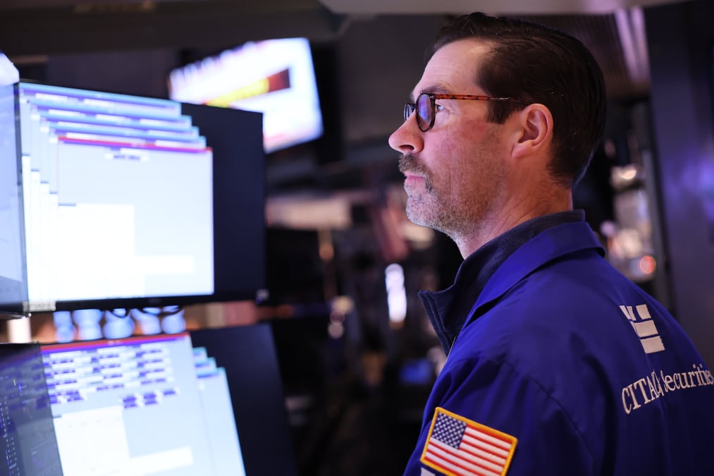 As the Fed rate decision approaches, Treasury yields gradually increase.