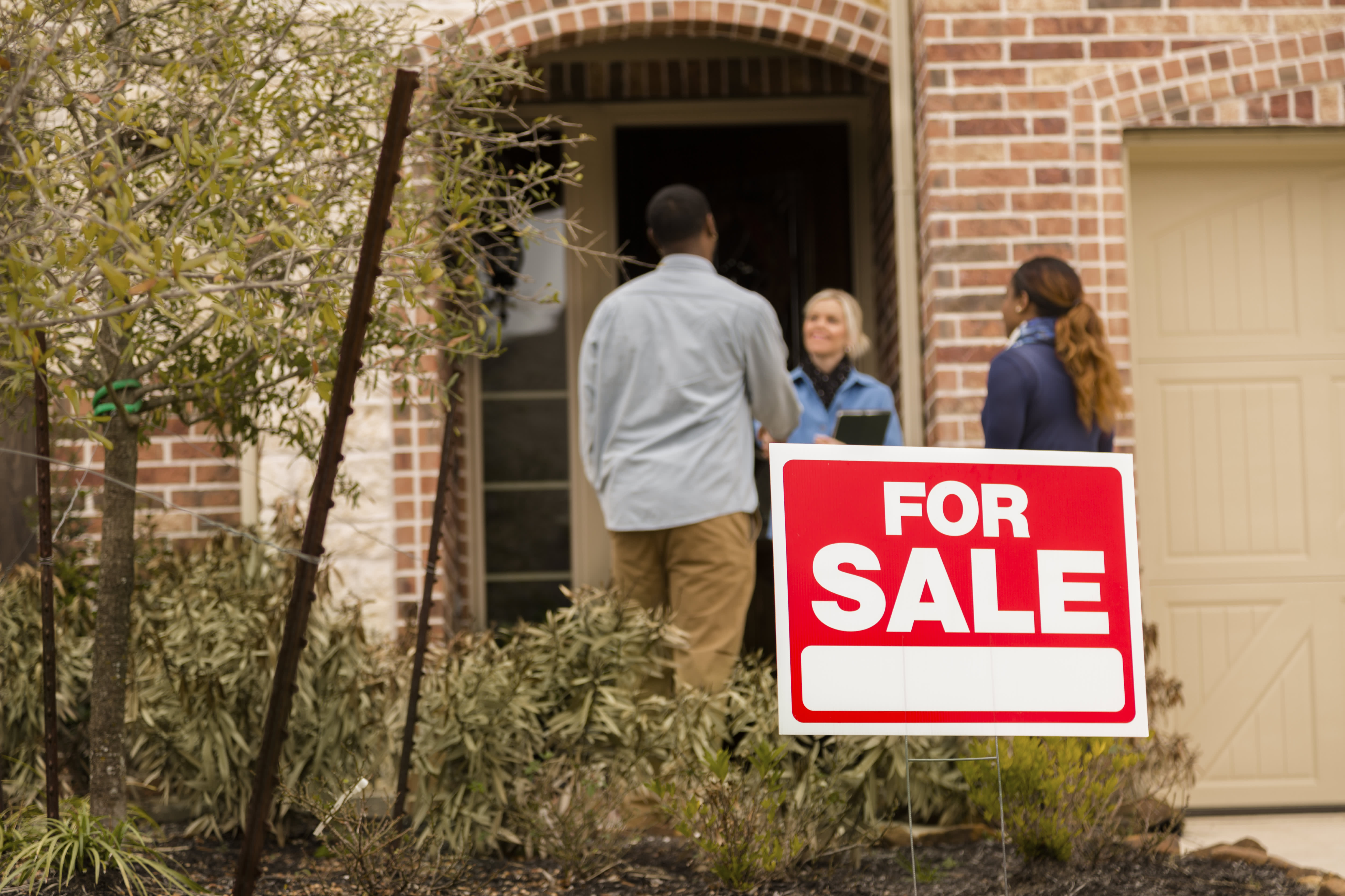 Despite the subpar fall housing market, an economist asserts that it's the best we can expect.