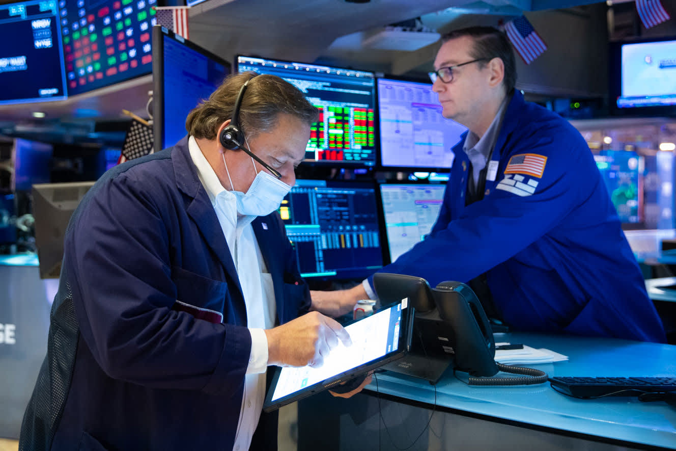 The 10-year Treasury yield decreases after surpassing a recent high of 2.41% above.