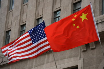 The escalation of trade tariffs between the U.S. and China would have negative consequences for all parties involved, according to the IMF's deputy director.