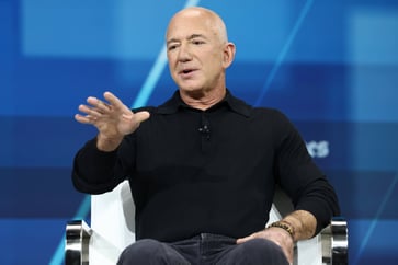 Jeff Bezos expresses optimism about Trump and offers to assist in decreasing regulation.