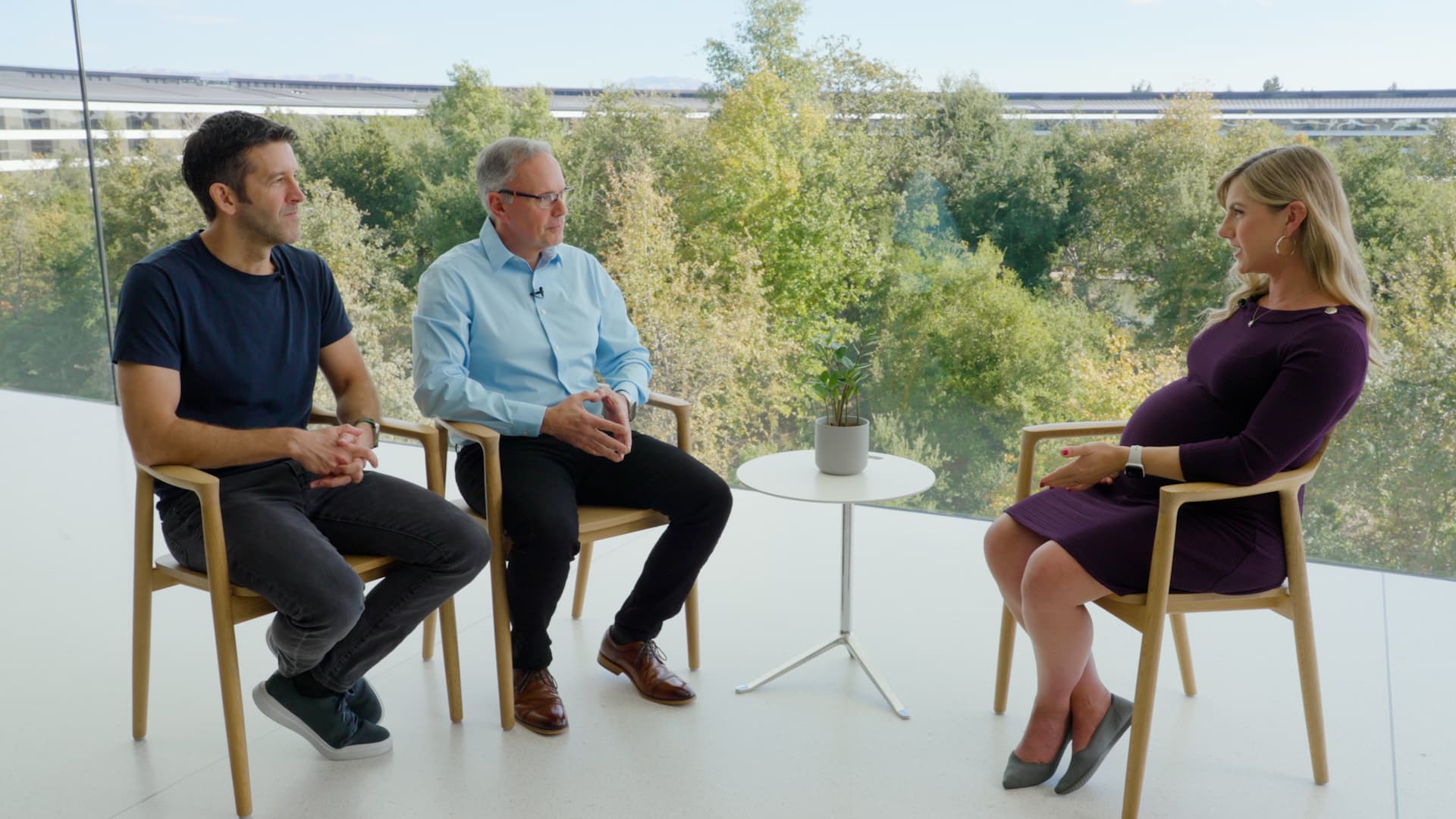 Apple executives discuss the expansion of their chip business in a full interview.