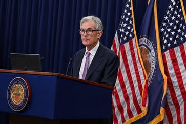 Gradual interest rate cuts are predicted by fed officials, according to meeting minutes.