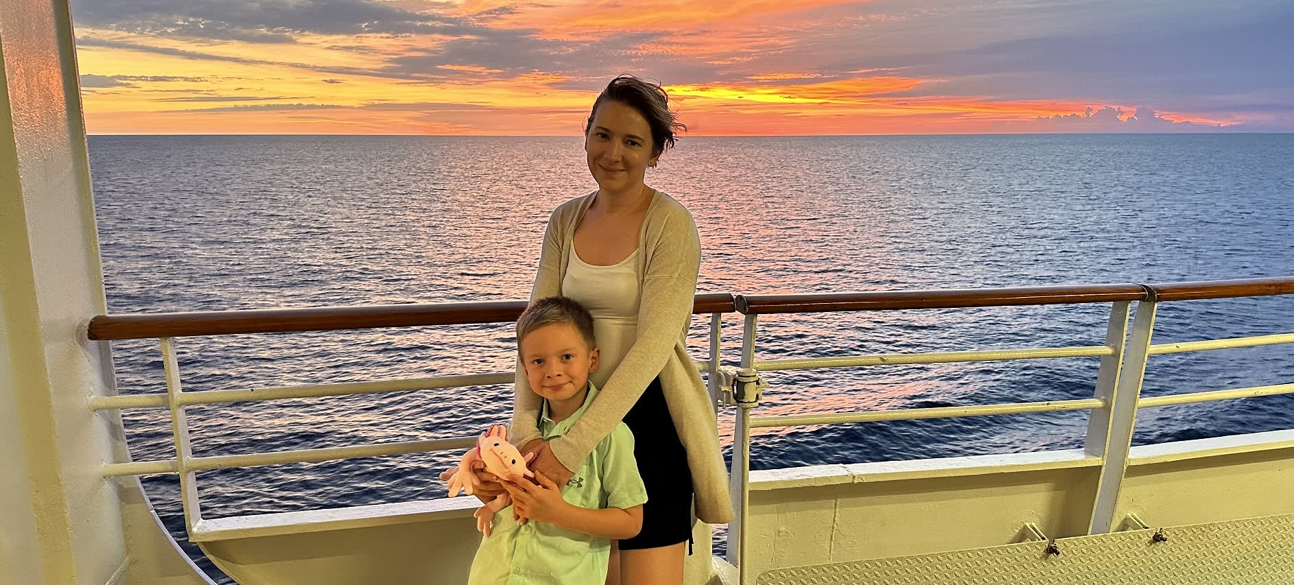 36-year-old mom earning $10,000 monthly in passive income: The 3 books that helped me achieve financial freedom and live life on my own terms