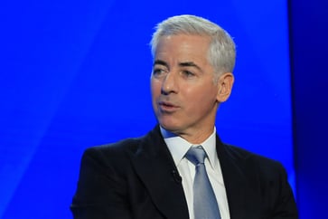 Bill Ackman aims to launch Pershing Square fund IPO with $2 billion, below initial targets.