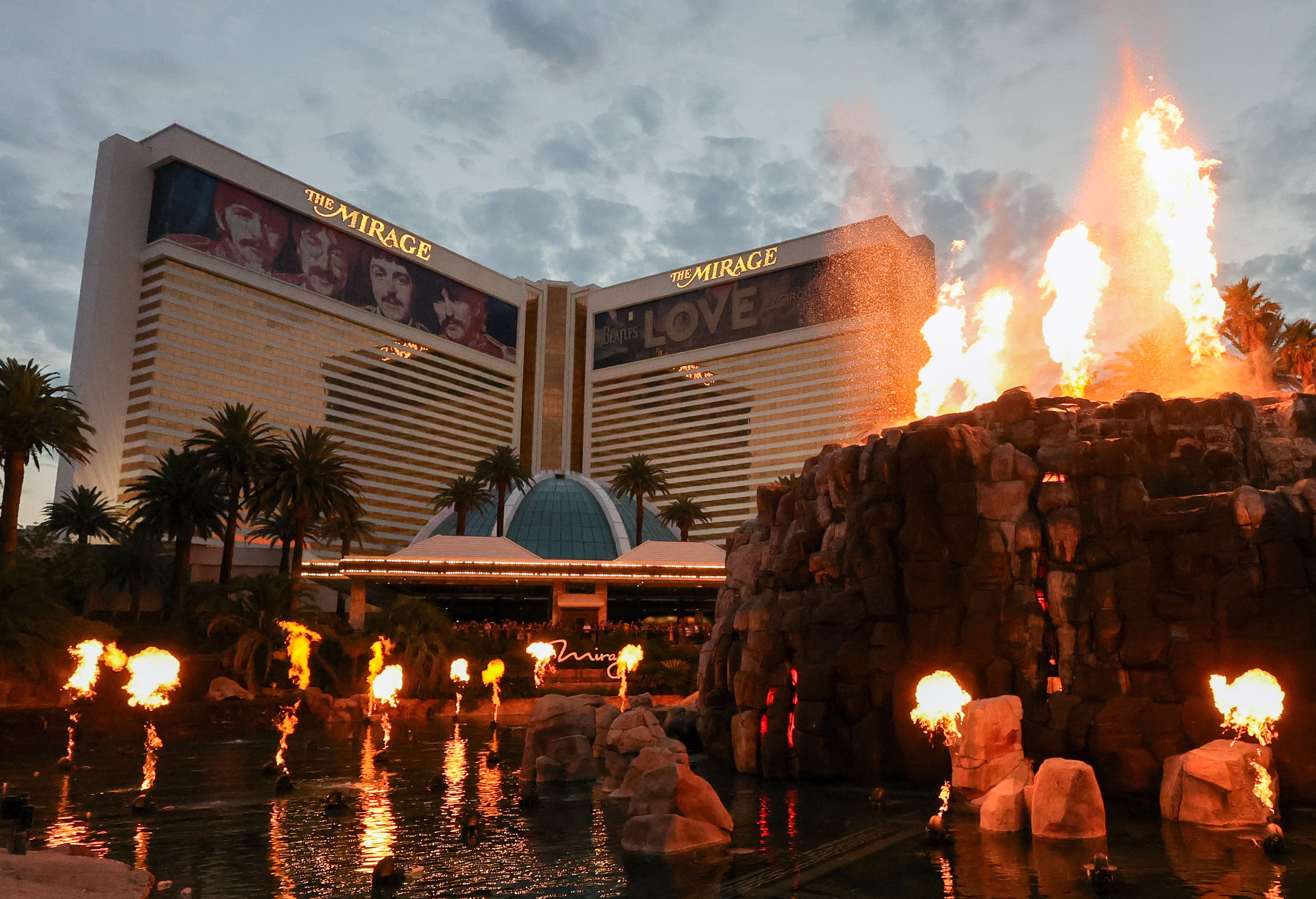 The Hard Rock Guitar Hotel is set to replace The Mirage in Las Vegas.