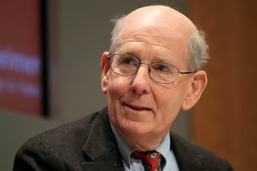 Gary Shilling warns of the possibility of a recession for the U.S. economy.