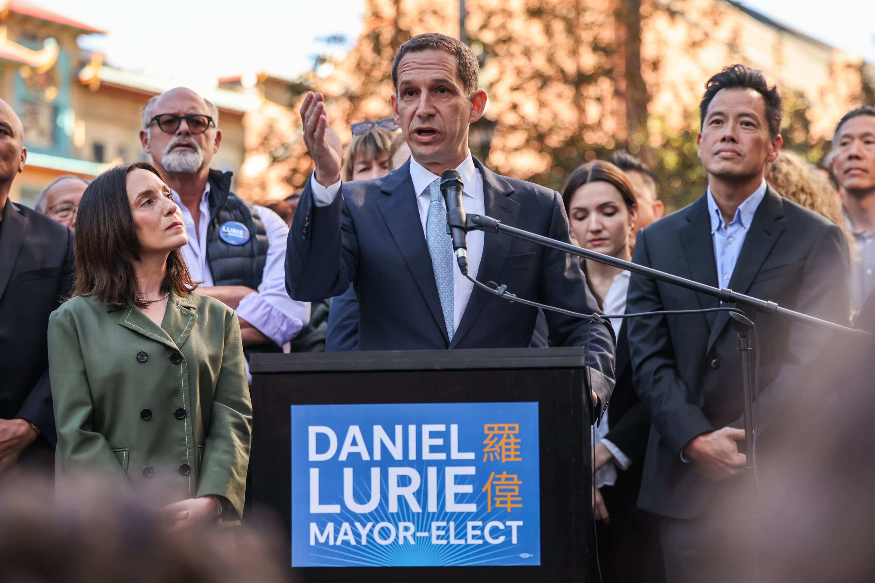 Daniel Lurie, San Francisco's incoming mayor, enlists Sam Altman and other business leaders to assist with his transition.