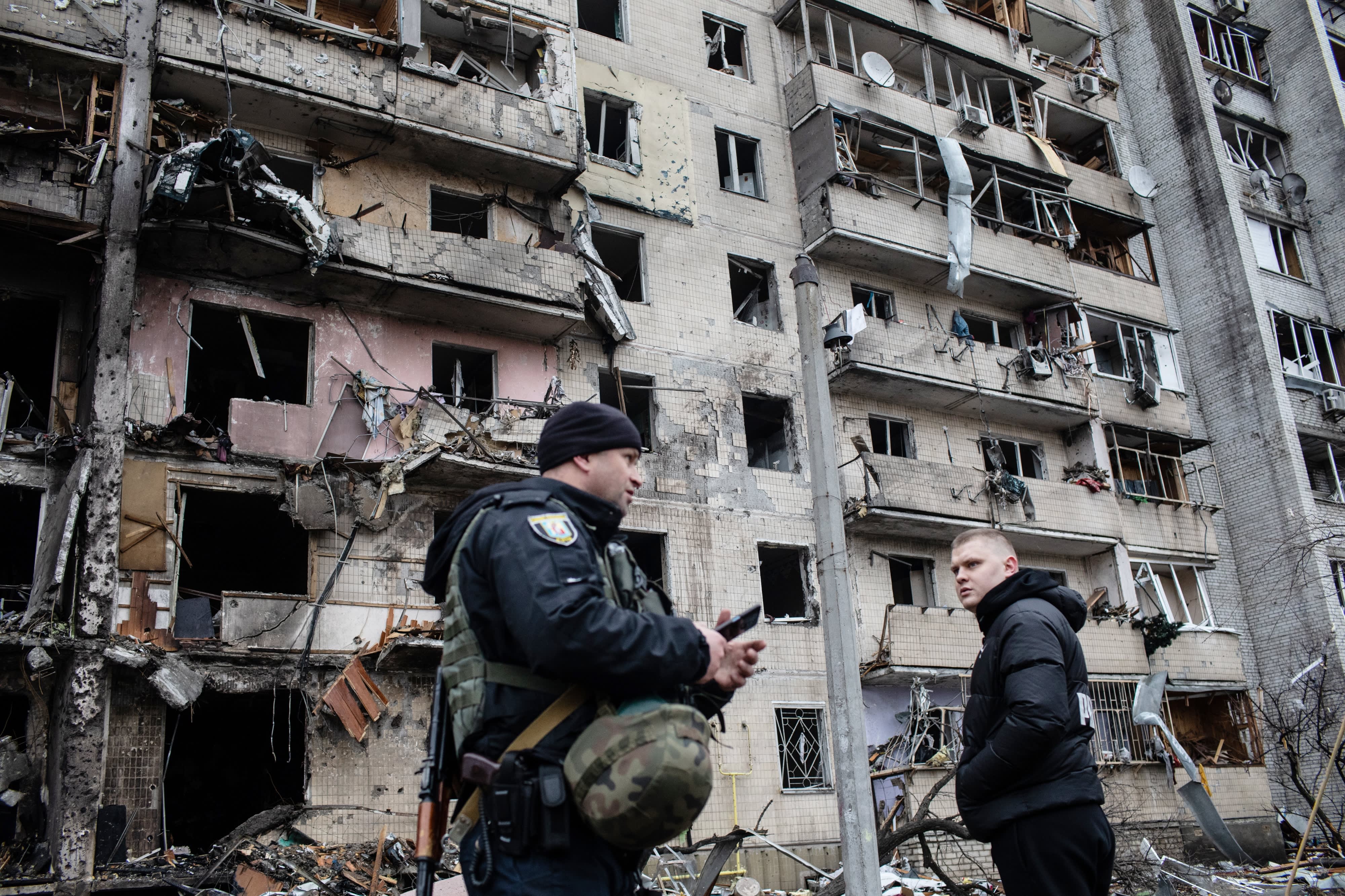 Civilians in Kyiv are being urged to seek shelter amid reports of street fighting.