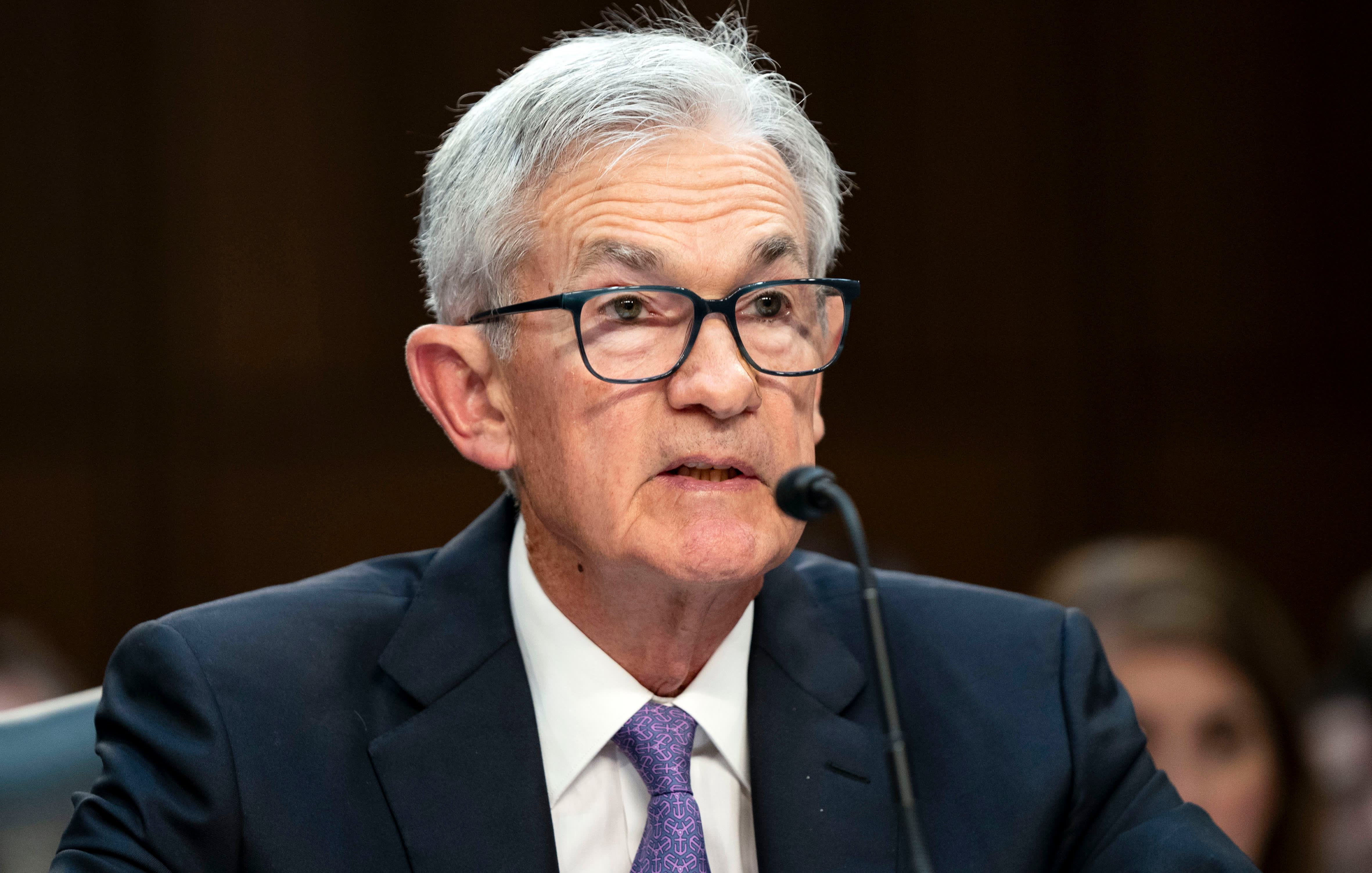 Powell hints at cutting rates before inflation reaches 2%.