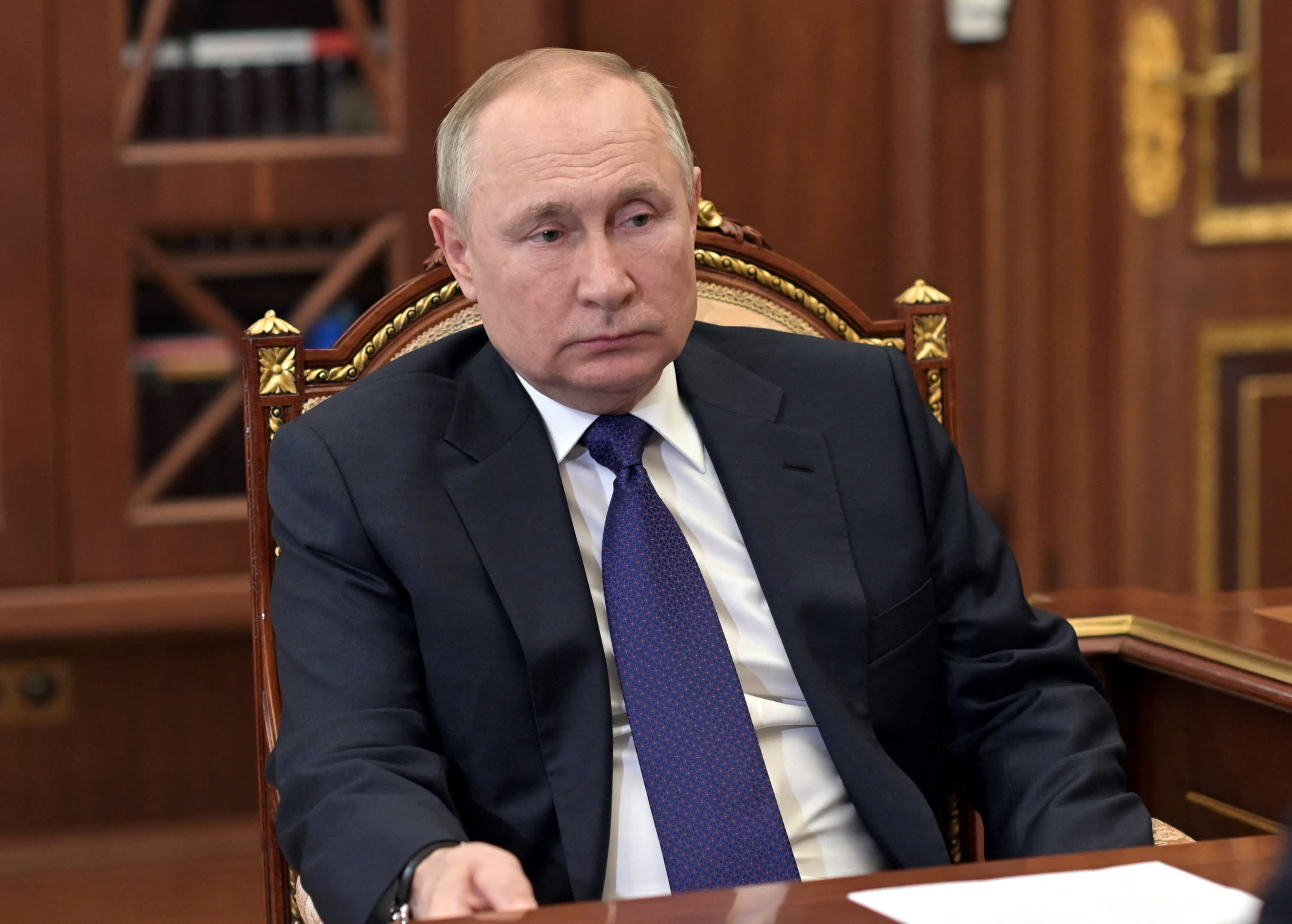 Facebook has banned threats to kill Russian President Putin due to the ongoing conflict in Ukraine.