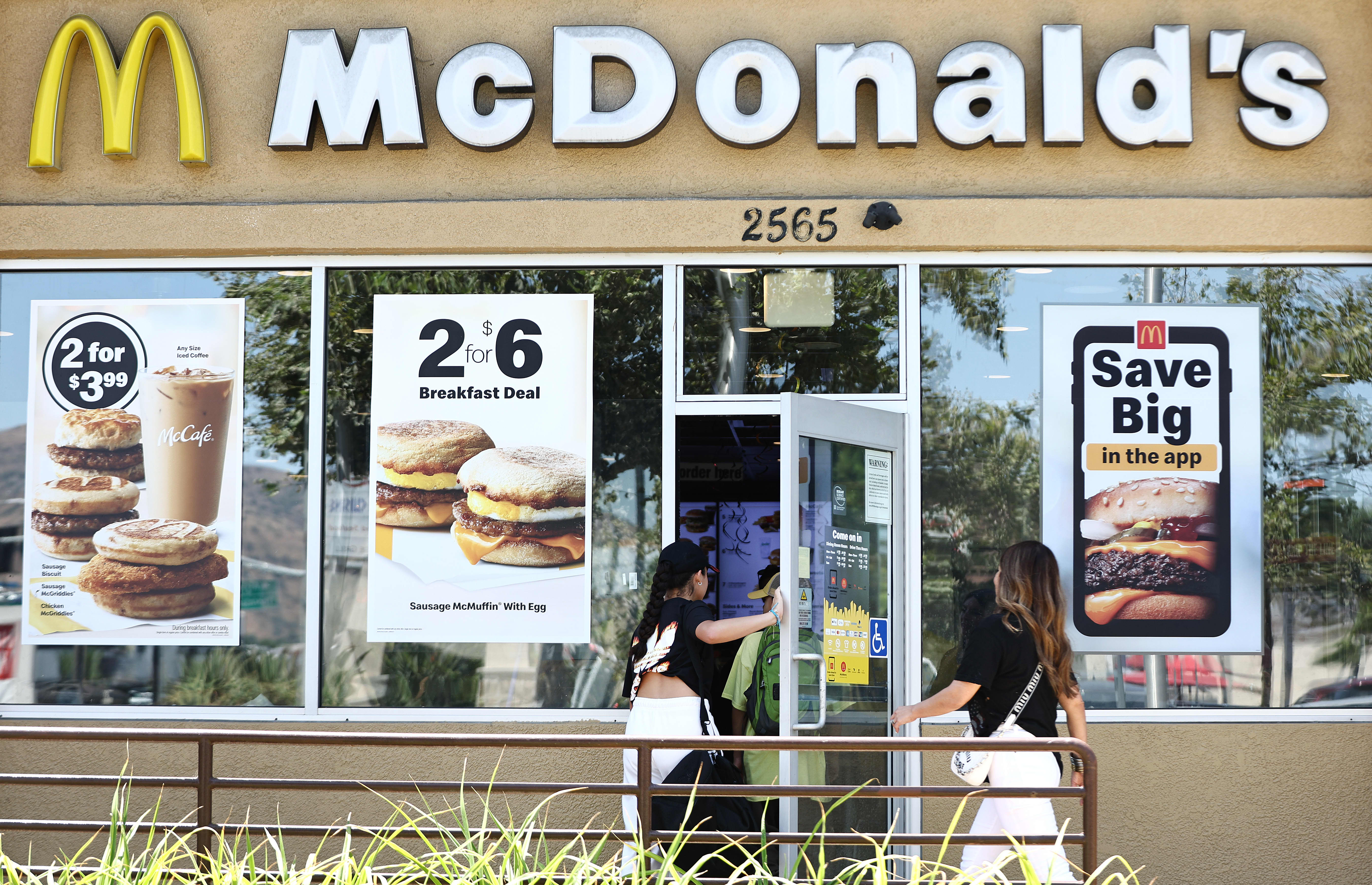 McDonald's earnings and revenue fall short of expectations as consumer demand weakens.