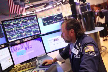 Concerns about interest rate reductions remain.