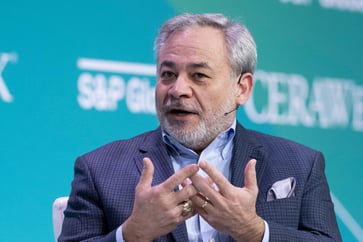 Former U.S. energy secretary warns that the U.S.-EU gas deal won't be sufficient to replace Russian supply.