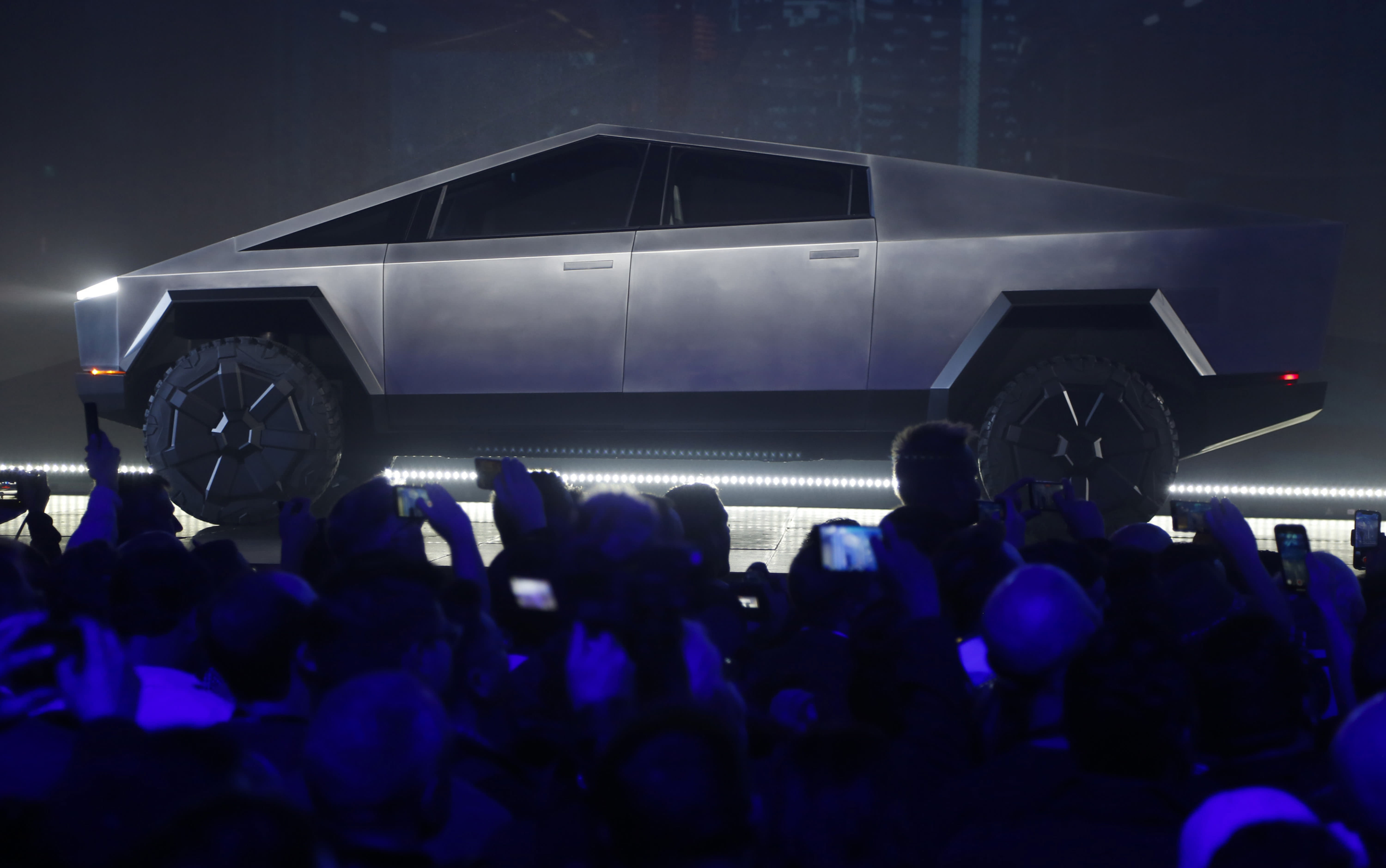 The mass production of Tesla's Cybertruck is challenging.