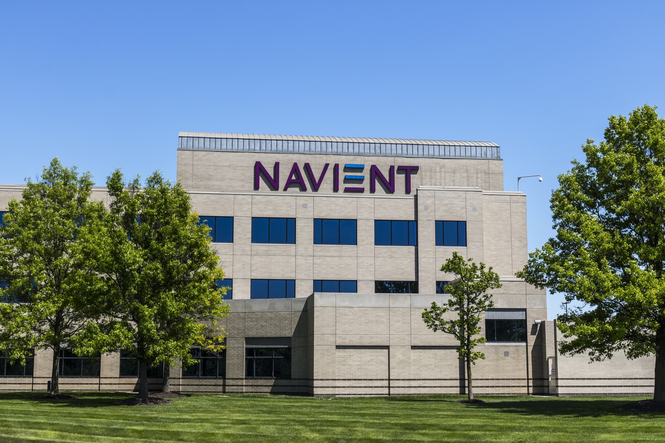 Which Navient student loan borrowers may be eligible for relief under the $120 million settlement?