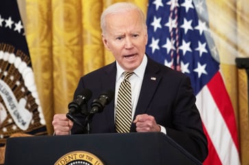 Biden threatens Xi with global retaliation if China assists Russia in attacking Ukraine.