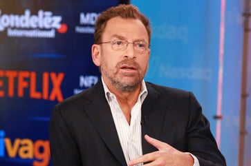 Edgar Bronfman Jr. abandoned his bid for Paramount after failing to secure financing within the allotted time.