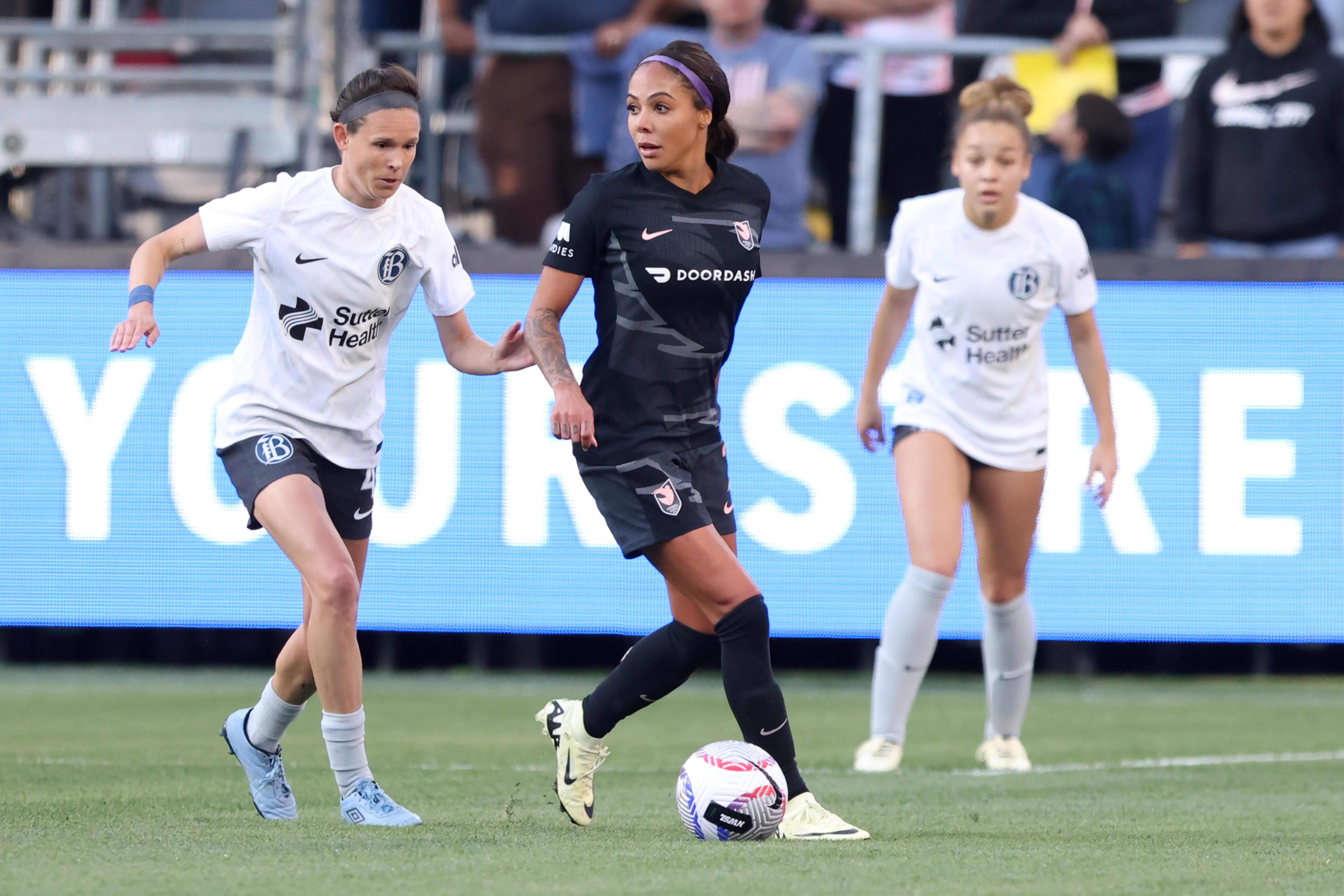 Sydney Leroux, an Olympic gold medalist, endorses a "genius" parenting hack.