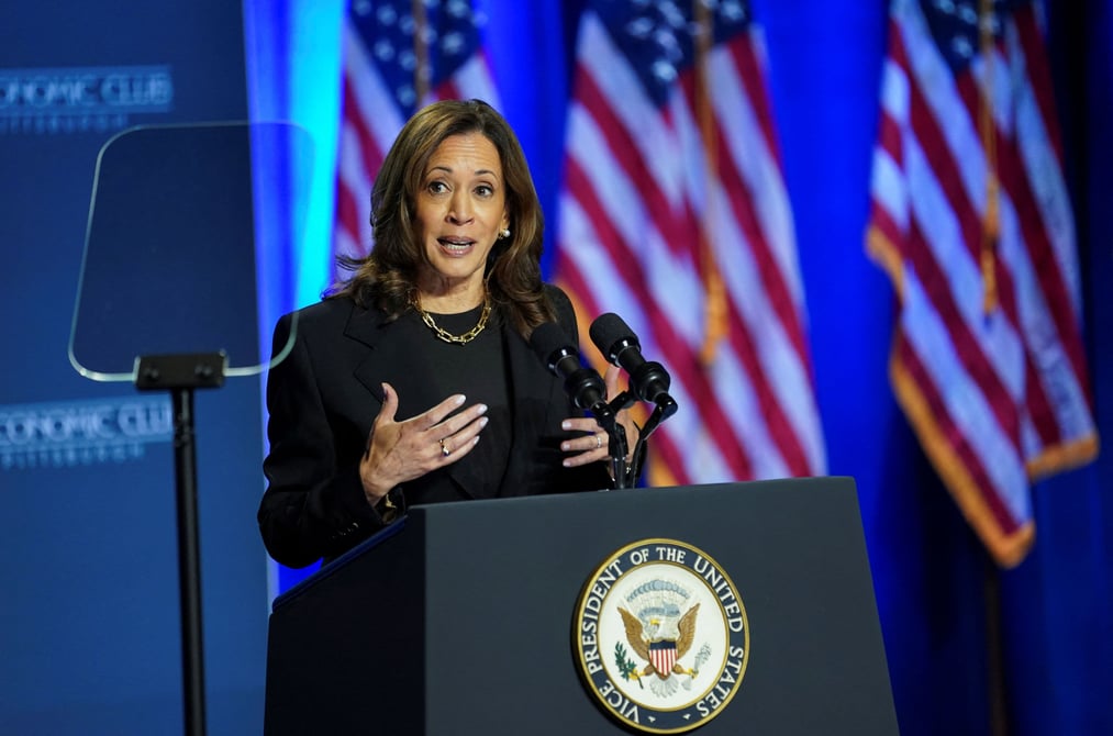 Despite Trump's better performance on inflation and the economy, Kamala Harris is predicted to win the election, according to a CNBC CFO survey.