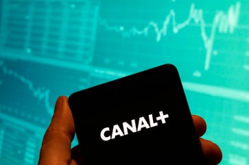 The fall in the London listing of French broadcaster Canal+ after its spinoff from Vivendi is 16%.